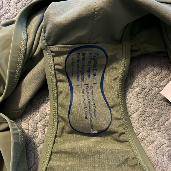 Time and Tru Women's Ruched Back Mid Rise Bikini Swim Bottom Sz 3X (24W-26W) New - Picture 8 of 12